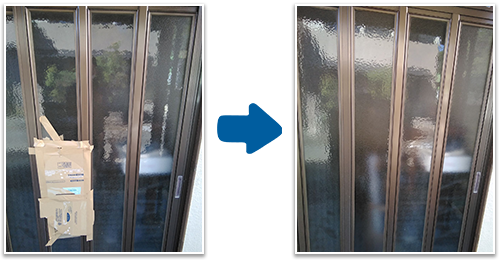 玄関ドアの型板ガラス交換