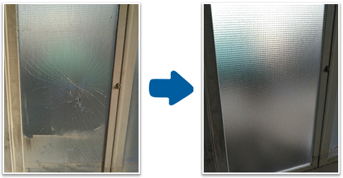 会社の室内扉の網入りガラス修理