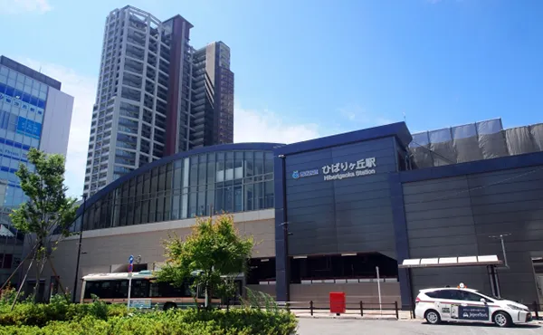 ひばりヶ丘駅前